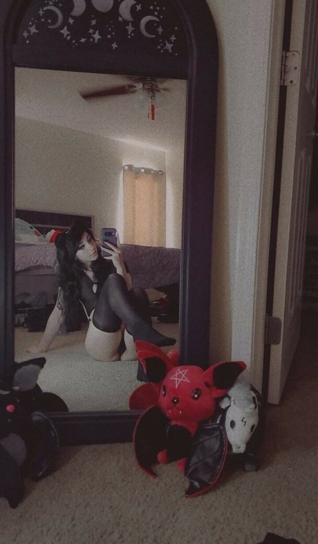 Spicy_emo photo 3