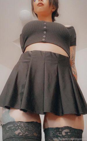 spo0pykitten photo 20