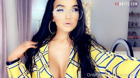 Stacey Carlaa photo 202