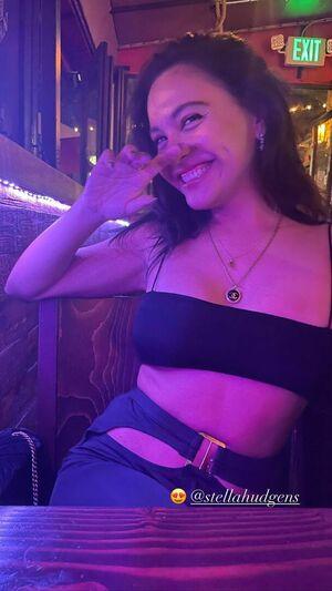 Stella Hudgens photo 22