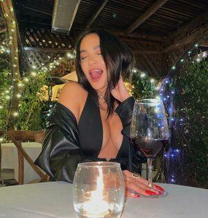 Stella Hudgens photo 56