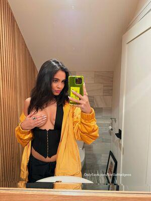 Stella Hudgens photo 91