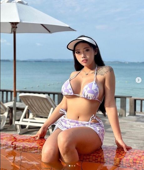 Stella Xu photo 8