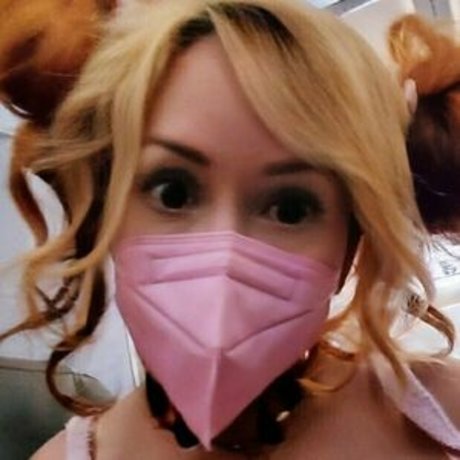 Stephanie Michelle photo 16