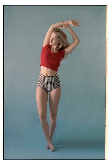 Stylewithmaddi photo 3