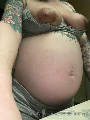suicidekittenxxx photo 1