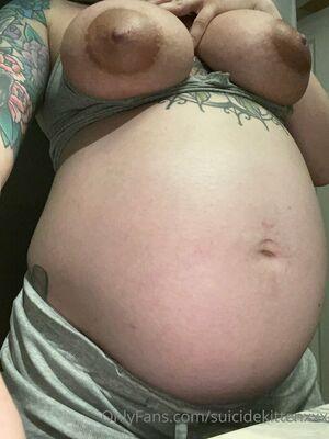 suicidekittenxxx photo 2