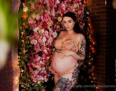 suicidekittenxxx photo 14