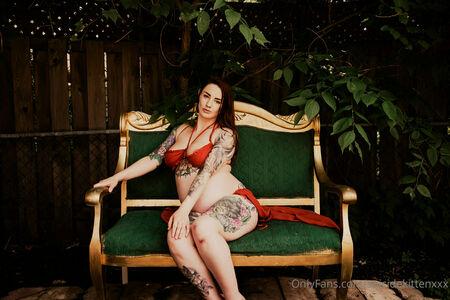 suicidekittenxxx photo 30