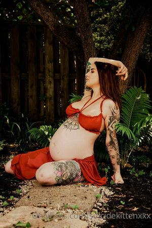 suicidekittenxxx photo 44