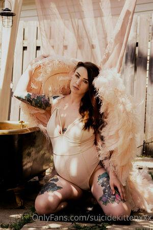 suicidekittenxxx photo 53