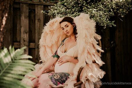suicidekittenxxx photo 60