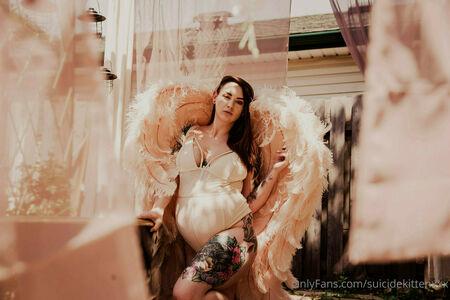 suicidekittenxxx photo 76