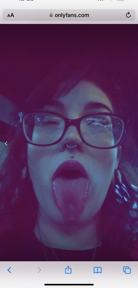 Sunnysuicide666 photo 14