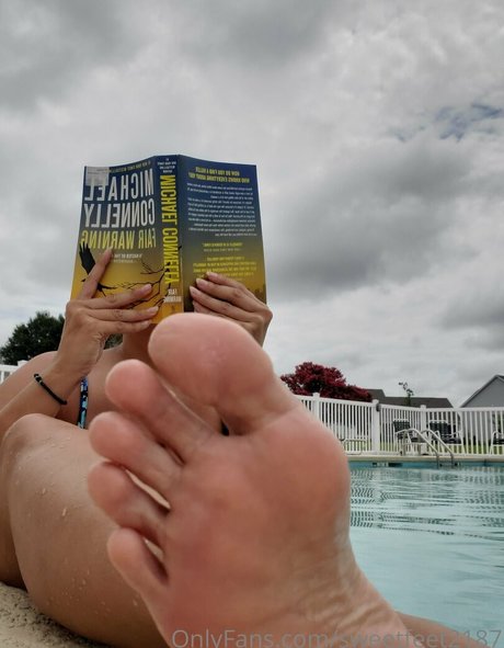 Sweetfeet2187 photo 6