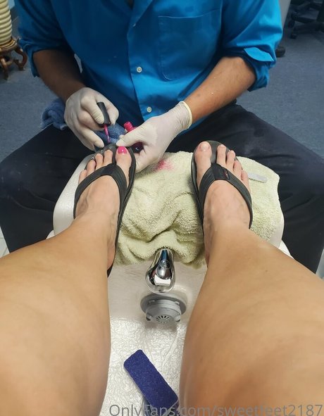 Sweetfeet2187 photo 85