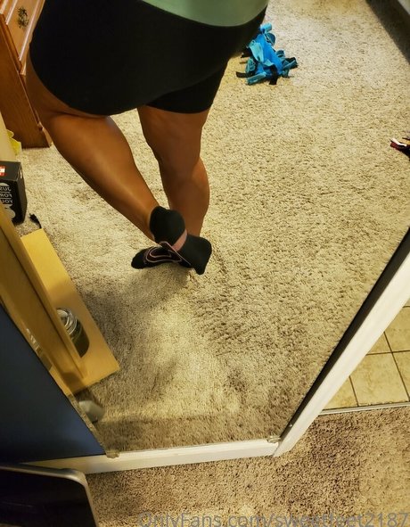 Sweetfeet2187 photo 99
