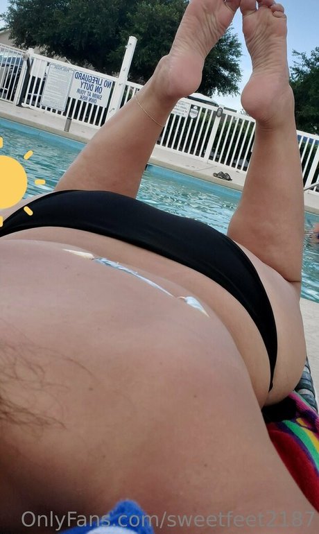 Sweetfeet2187 photo 122