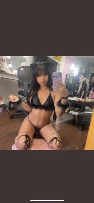 Sweetnek0 photo 7