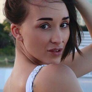 Profile photo of Symphony Howlett