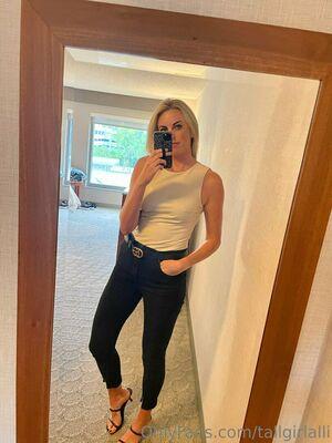 tallgirlalli photo 21