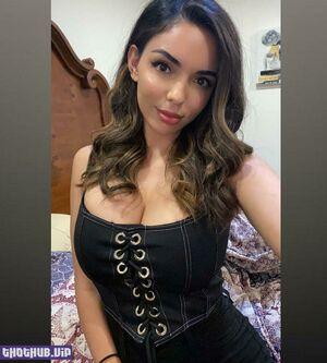 Tara Yazdi photo 156