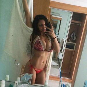 Tara Yazdi photo 170