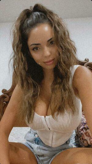 Tara Yazdi photo 189