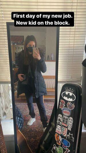 Tara Yazdi photo 227