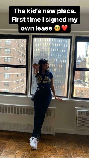 Tara Yazdi photo 241