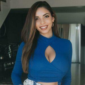 Tara Yazdi photo 297