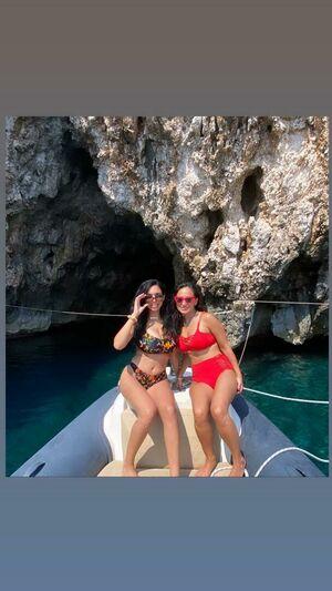 Tara Yazdi photo 305