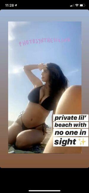 Tara Yazdi photo 311