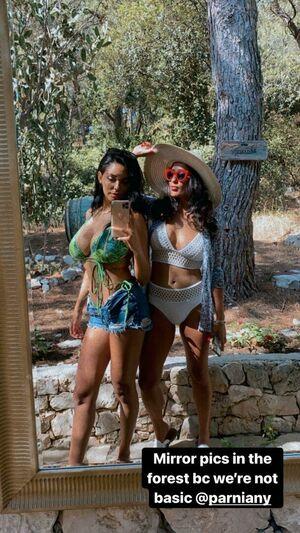 Tara Yazdi photo 316