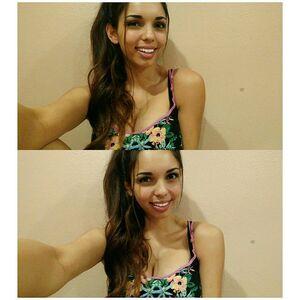 Tara Yazdi photo 362