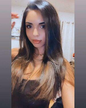 Tara Yazdi photo 483