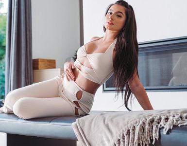 Tatiana McQuay photo 50