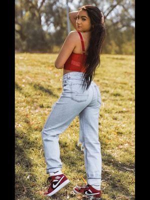 Tatiana McQuay photo 51