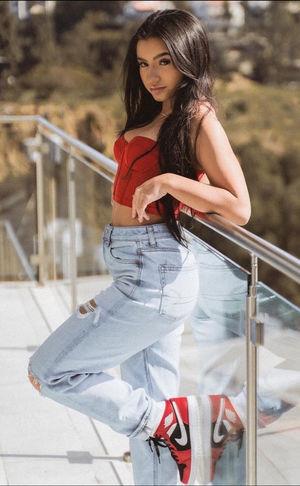 Tatiana McQuay photo 63