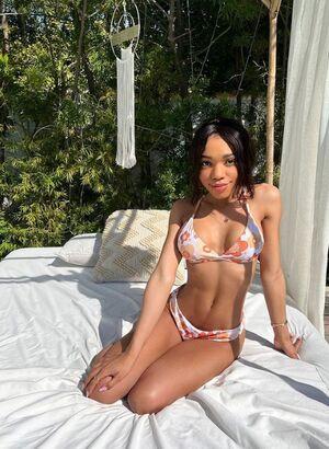 Teala Dunn photo 4
