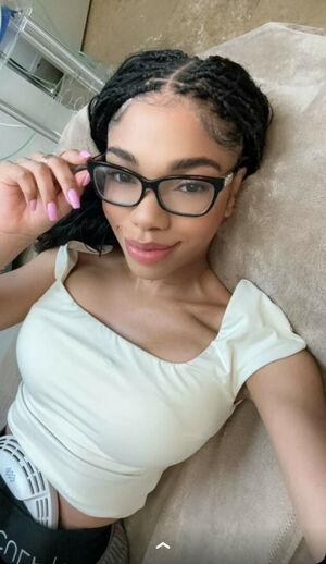 Teala Dunn photo 115