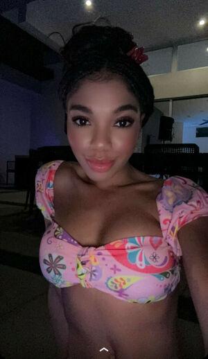 Teala Dunn photo 126