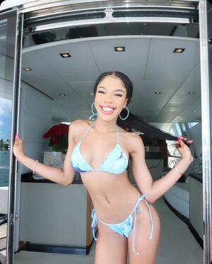 Teala Dunn photo 146