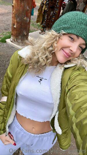 thesaraames photo 37