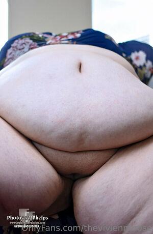 theviviennerose photo 9