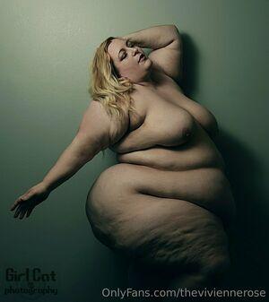 theviviennerose photo 59