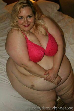 theviviennerose photo 99