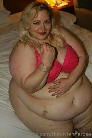 theviviennerose photo 100