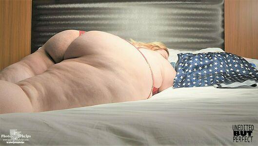 theviviennerose photo 163