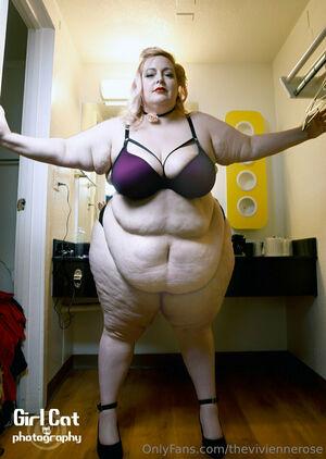 theviviennerose photo 178